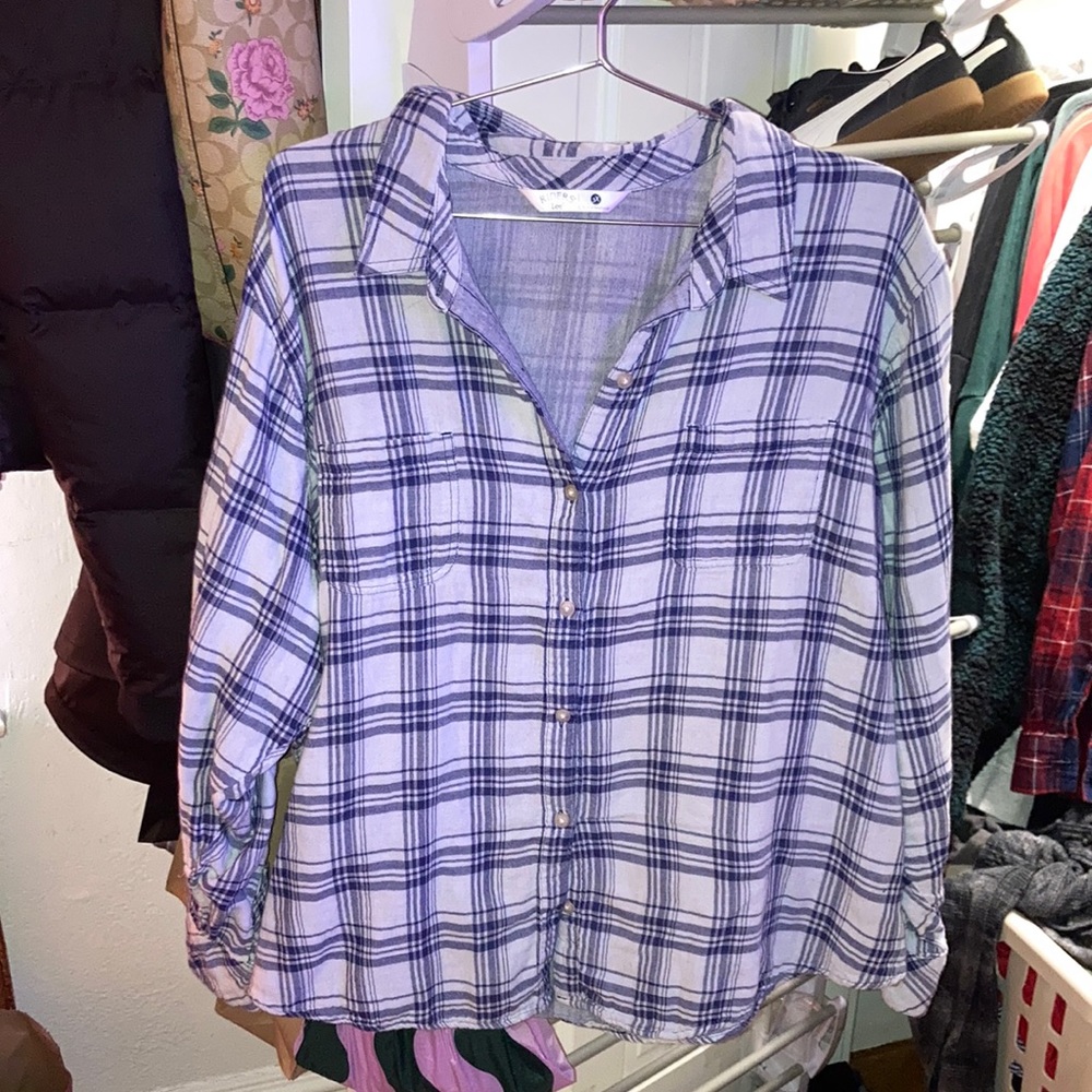 Boxy oversized gauzy blue plaid flannel